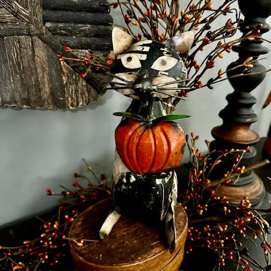 Recycled Metal - Pumpkin Cat