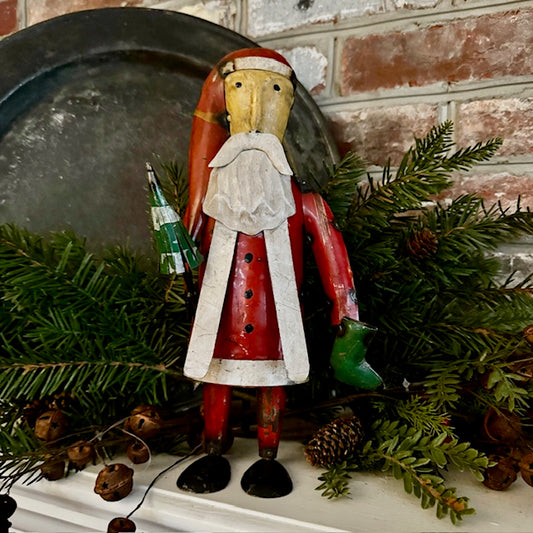 Recycled Metal - Woodland Santa